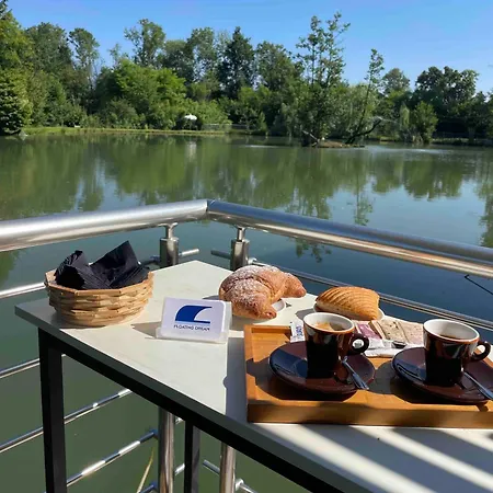 Floating Dream Apartamento Fiano (Piedmont)