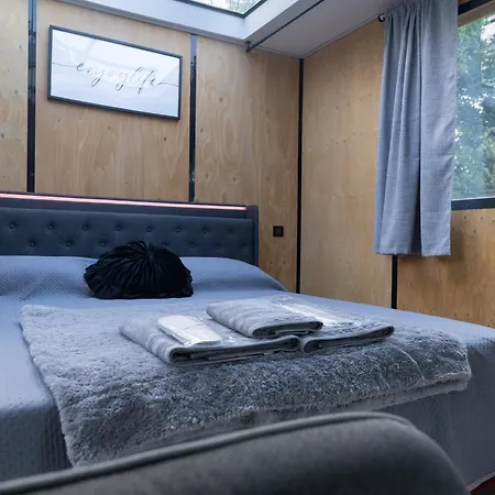 Floating Dream Apartment