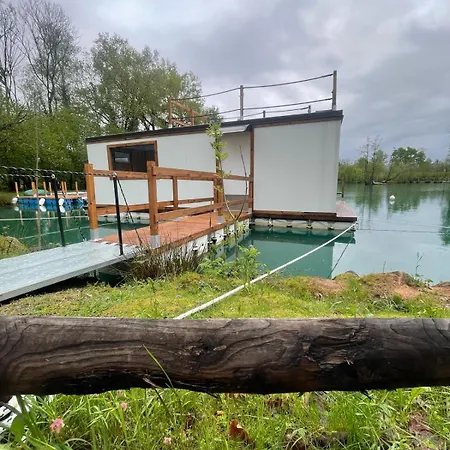 Floating Dream Apartman Fiano